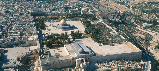 An aerial view of Al Masjid Al Aqsa